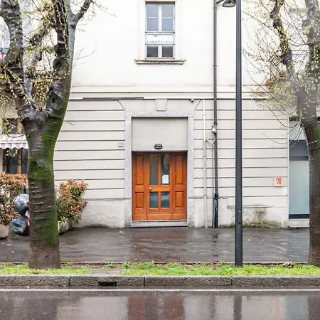 Apartmán Borghi Modern With Balcony